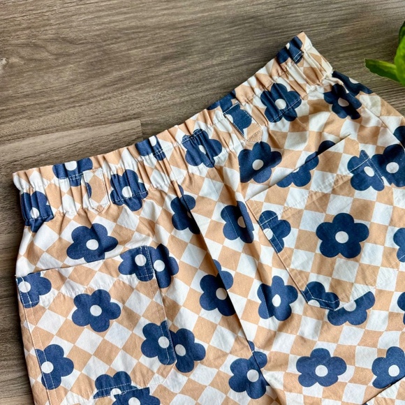 Maeve by Anthropologie Retro Floral Argyle Elastic Waist Paperbag Shorts Size M - Picture 8 of 15
